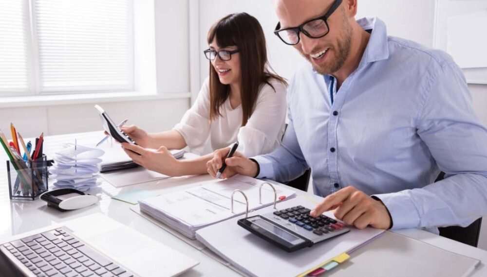 Cómo la contabilidad ayuda a tomar decisiones estratégicas